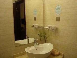 Greentree Inn Nanchang Bayi Square Dieshan Road Express Hotel Екстериор снимка